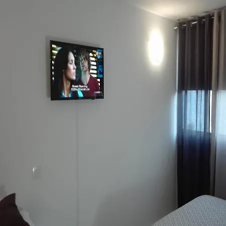 Live Batayola Апартаменты